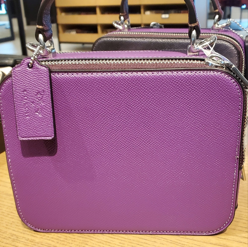 Disney X Coach Box Crossbody With Ursula Motif Little Mermaid - Picture 5 of 10
